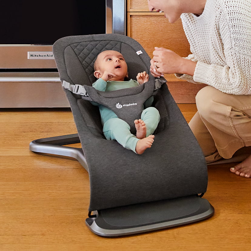 evolve(エボルブ)バウンサー/チャコールグレー